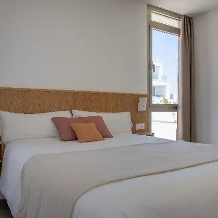 Kora Nivaria Apartamento *